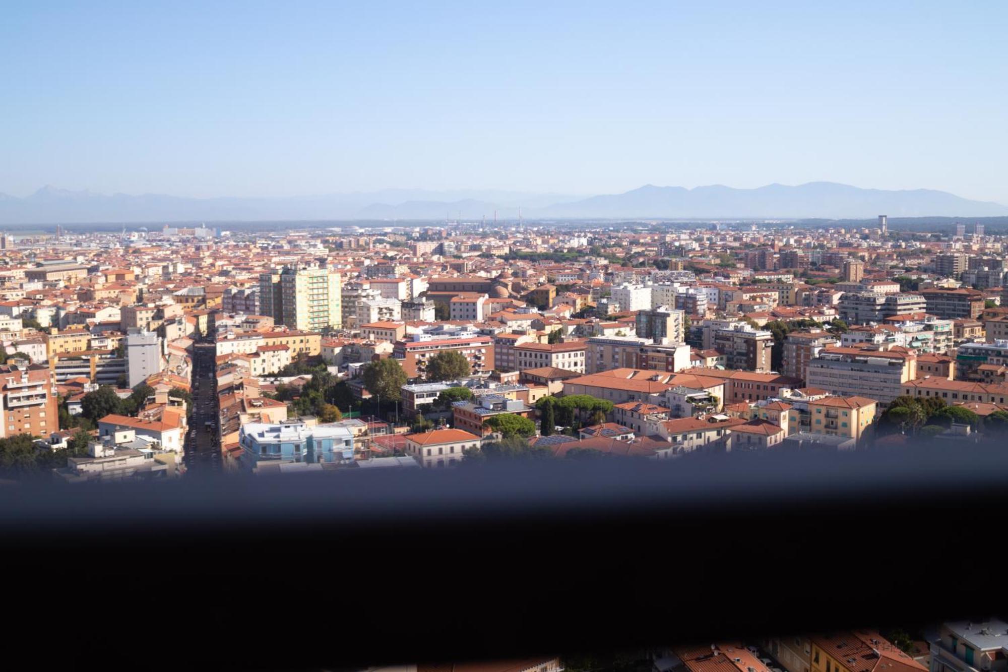 Attico Con Vista Panoramica Lägenhet Livorno Exteriör bild
